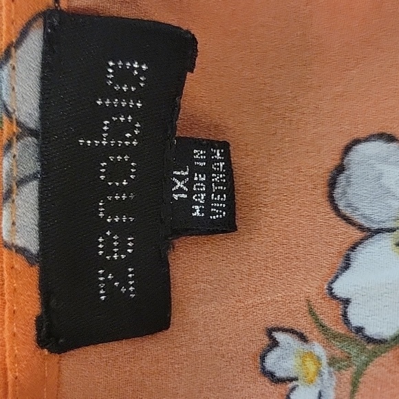 Vintage top - Picture 3 of 3